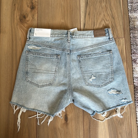 AMERICAN EAGLE DENIM SHORTS SIZE 4 - Picture 2 of 3